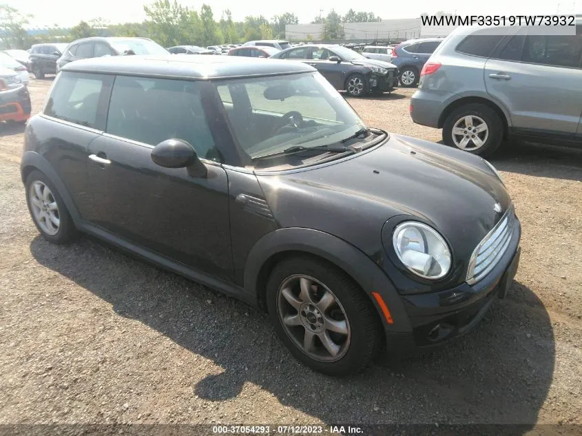 2009 Mini Cooper Hardtop VIN: WMWMF33519TW73932 Lot: 37054293