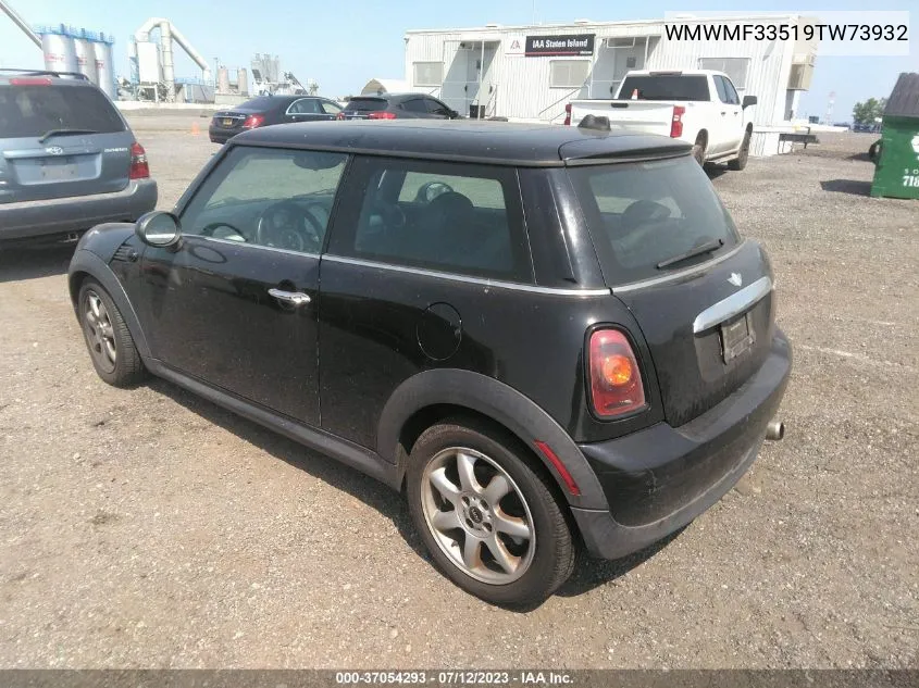 2009 Mini Cooper Hardtop VIN: WMWMF33519TW73932 Lot: 37054293