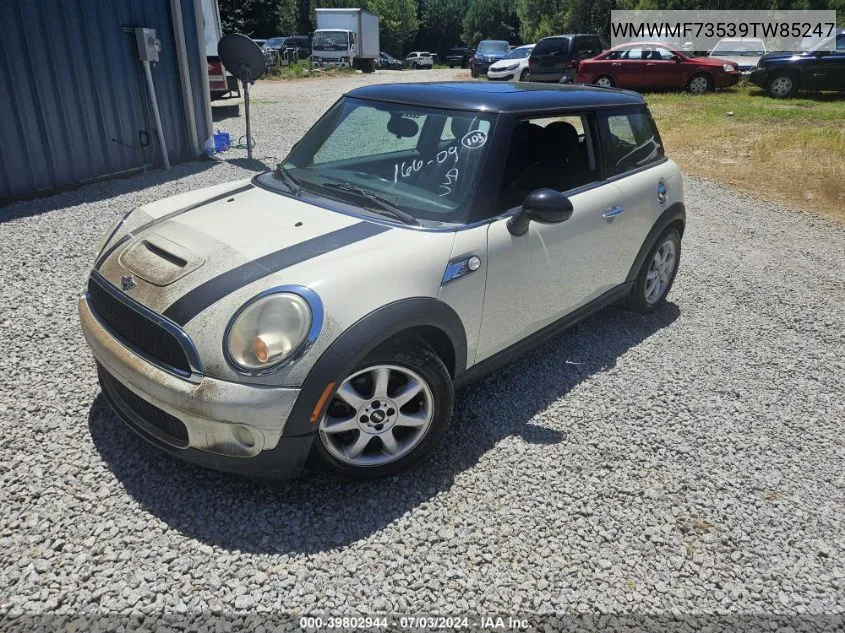 2009 Mini Cooper VIN: WMWMF73539TW85247 Lot: 39802944