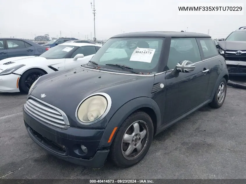 2009 Mini Cooper VIN: WMWMF335X9TU70229 Lot: 40414573