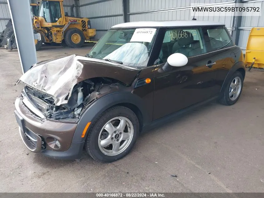 2011 Mini Cooper VIN: WMWSU3C59BT095792 Lot: 40166872