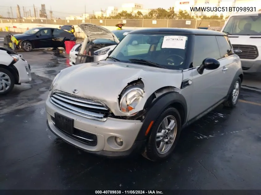 2011 Mini Cooper VIN: WMWSU3C51BT098931 Lot: 40789838