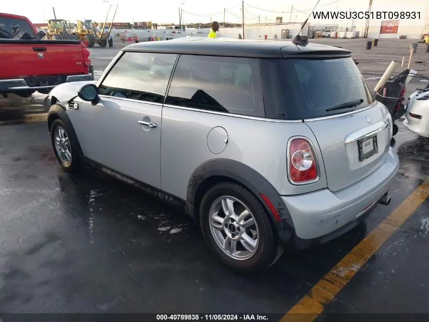 2011 Mini Cooper VIN: WMWSU3C51BT098931 Lot: 40789838