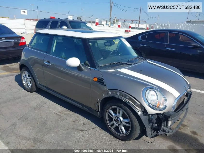 2013 Mini Hardtop Cooper VIN: WMWSU3C57DT682480 Lot: 40063981