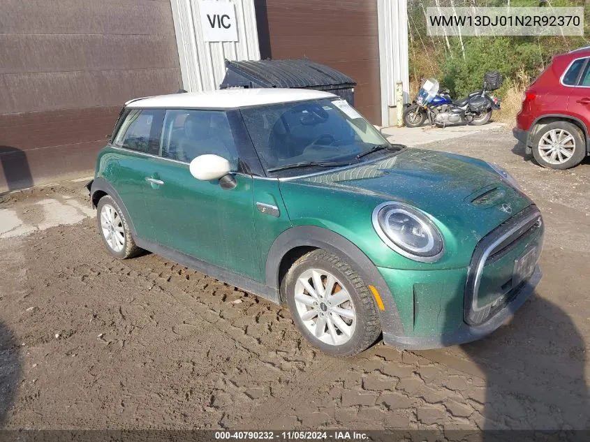 2022 Mini Se Hardtop Cooper VIN: WMW13DJ01N2R92370 Lot: 40790232