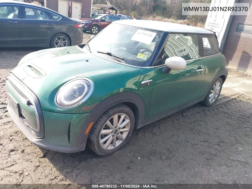 2022 Mini Se Hardtop Cooper VIN: WMW13DJ01N2R92370 Lot: 40790232