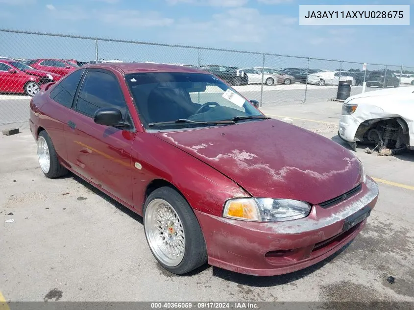 2000 Mitsubishi Mirage De VIN: JA3AY11AXYU028675 Lot: 40366059