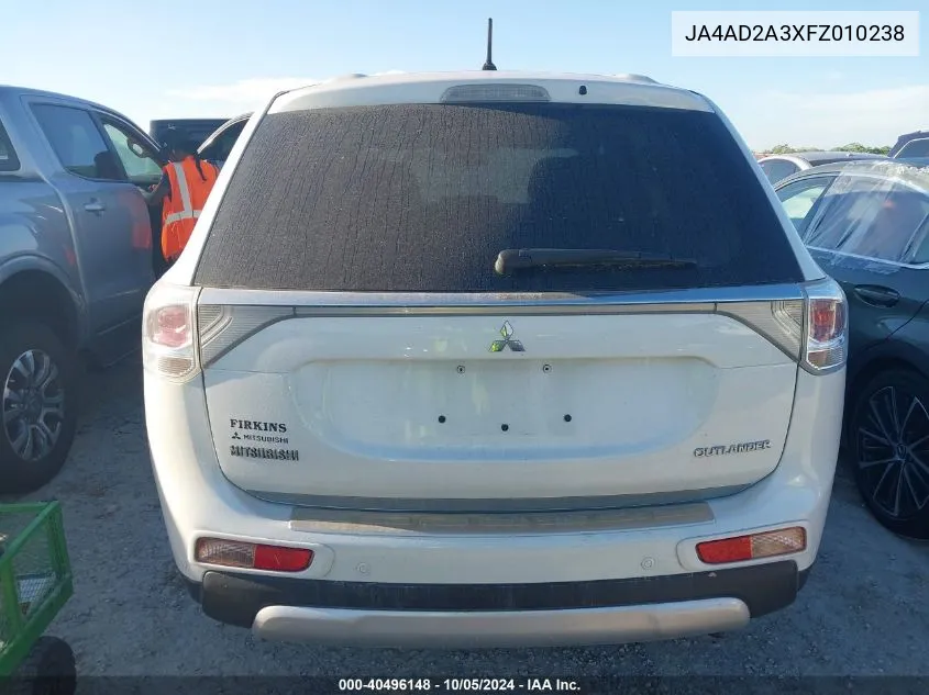 2015 Mitsubishi Outlander Es VIN: JA4AD2A3XFZ010238 Lot: 40496148