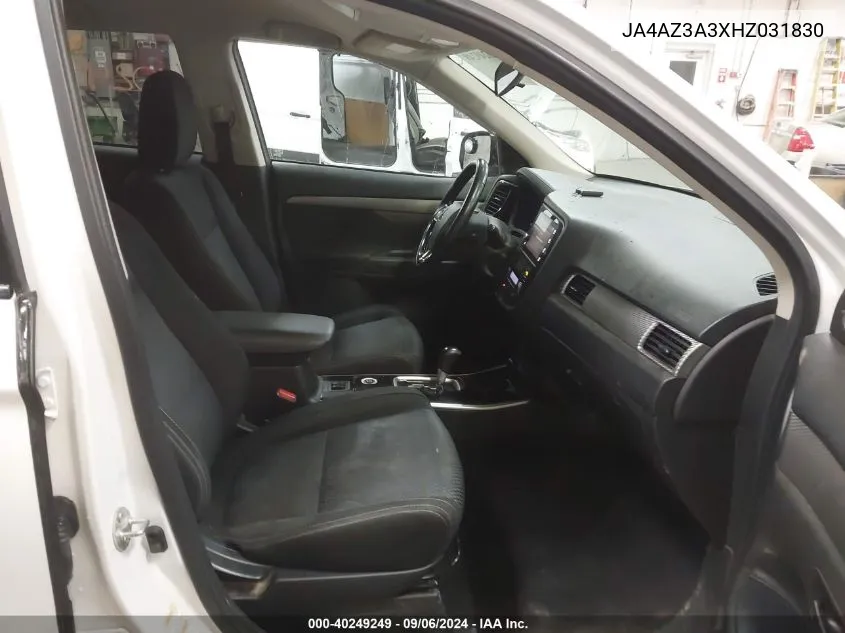 JA4AZ3A3XHZ031830 2017 Mitsubishi Outlander Se