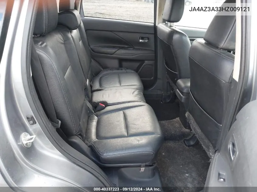 JA4AZ3A33HZ009121 2017 Mitsubishi Outlander Se/Sel