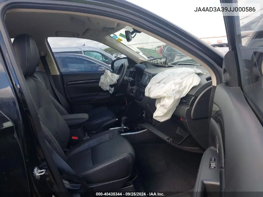 JA4AD3A39JJ000586 2018 Mitsubishi Outlander Sel