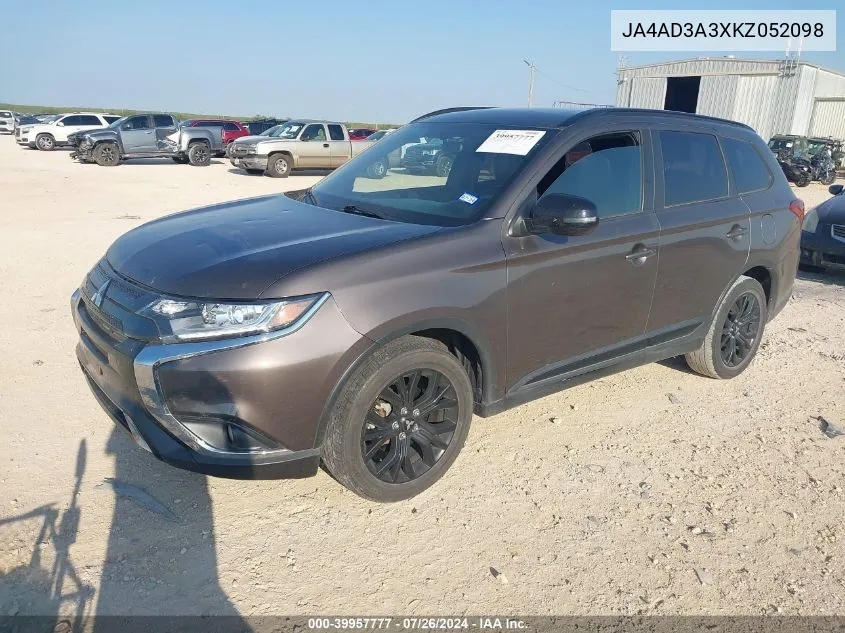 2019 Mitsubishi Outlander Se/Sel/Le VIN: JA4AD3A3XKZ052098 Lot: 39957777