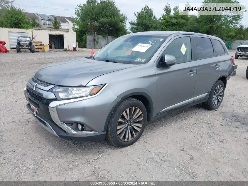 JA4AD3A37LZ044719 2020 Mitsubishi Outlander Se 2.4