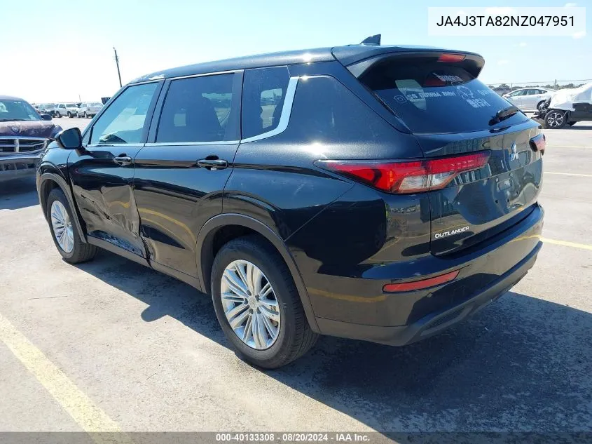 JA4J3TA82NZ047951 2022 Mitsubishi Outlander Es 2.5 2Wd