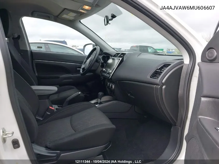 JA4AJVAW6MU606607 2021 Mitsubishi Rvr