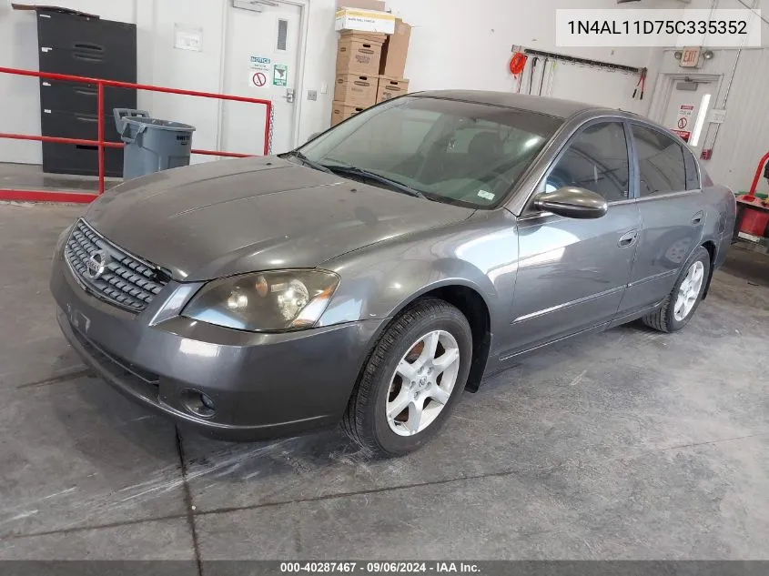 2005 Nissan Altima 2.5 S VIN: 1N4AL11D75C335352 Lot: 40287467