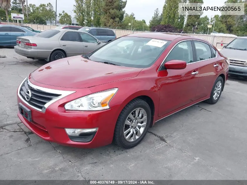 2014 Nissan Altima 2.5 S VIN: 1N4AL3AP4EN200565 Lot: 40376749