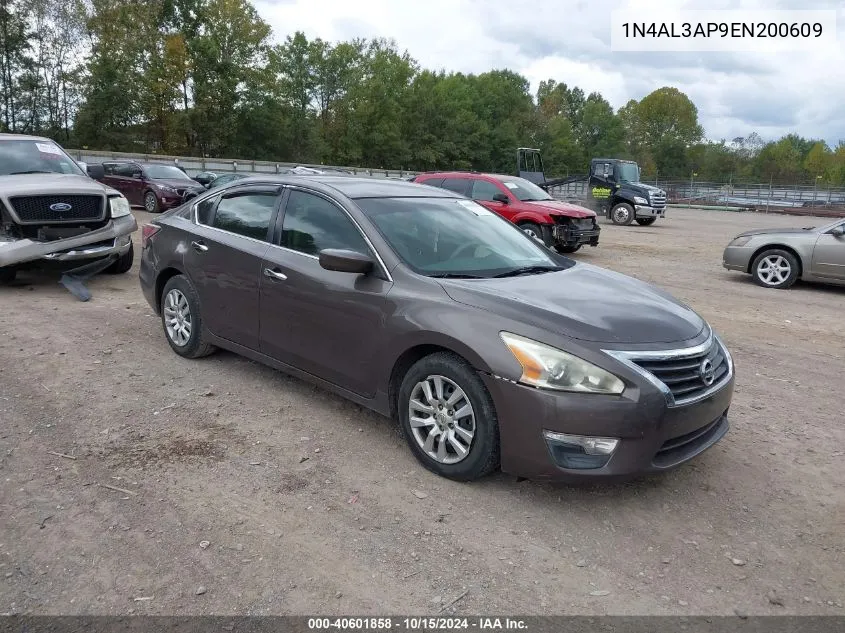 2014 Nissan Altima 2.5 S VIN: 1N4AL3AP9EN200609 Lot: 40601858