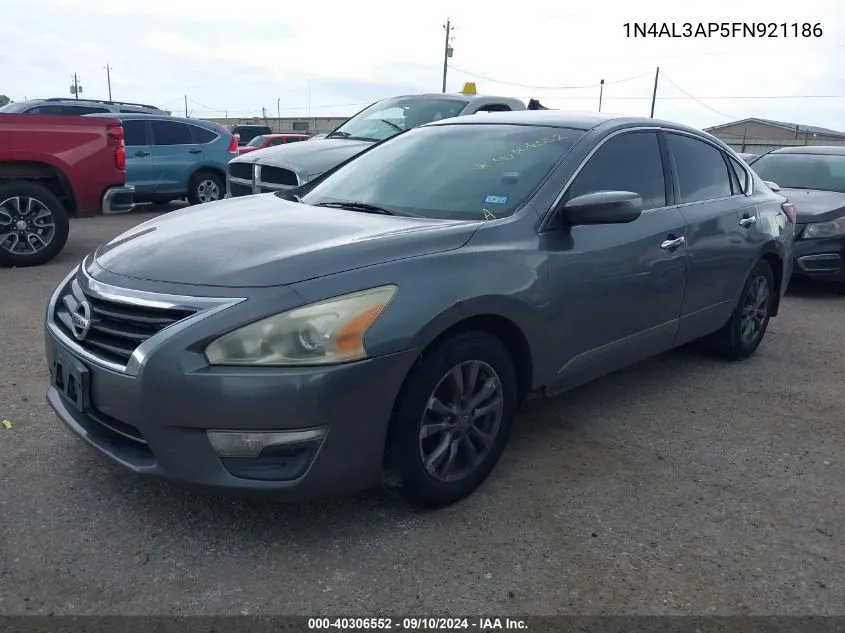 2015 Nissan Altima 2.5 S VIN: 1N4AL3AP5FN921186 Lot: 40306552