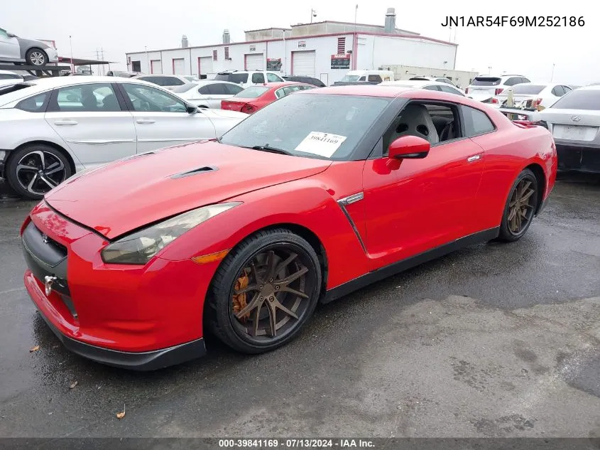 JN1AR54F69M252186 2009 Nissan Gt-R Premium