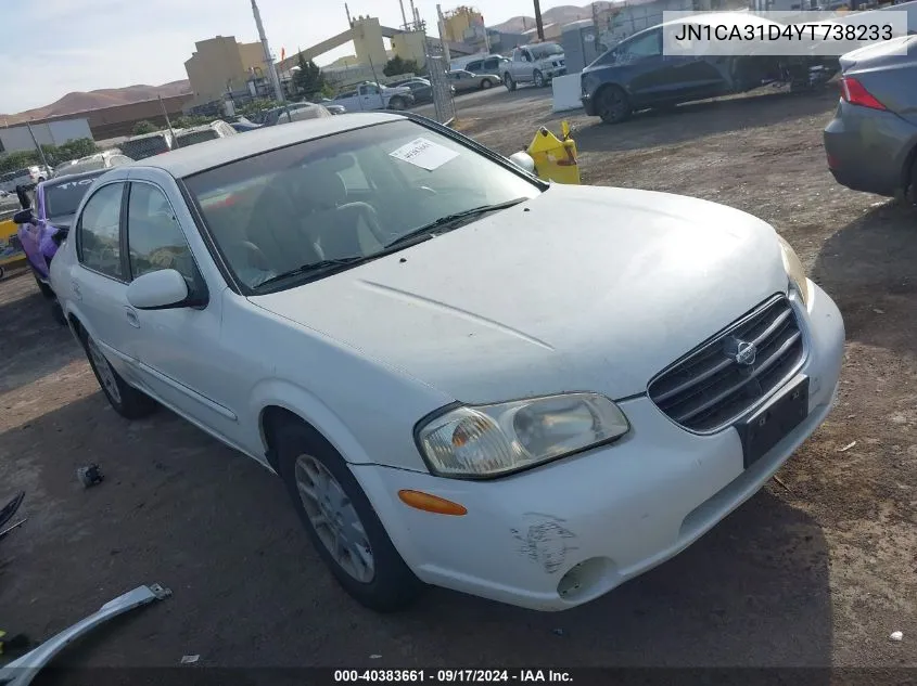 JN1CA31D4YT738233 2000 Nissan Maxima Gle/Gxe/Se