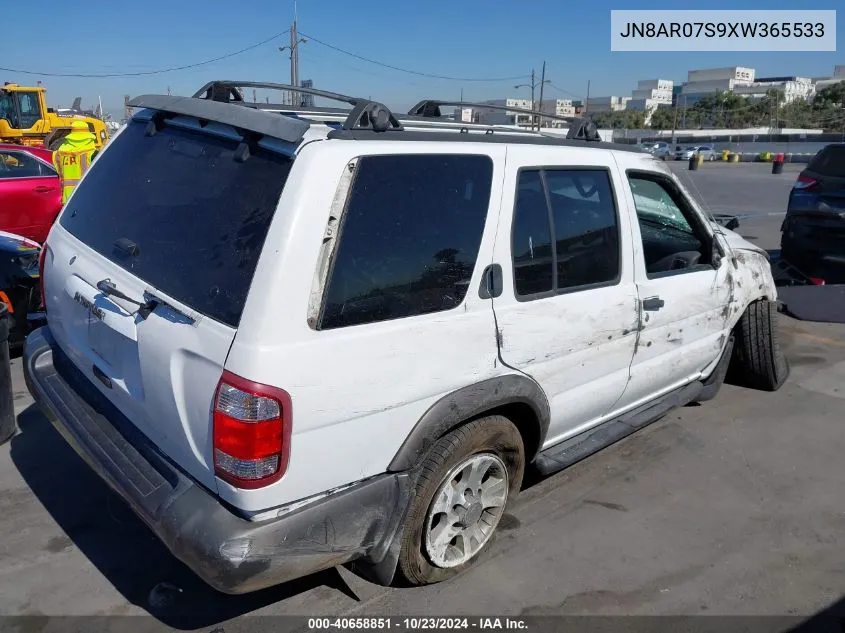 1999 Nissan Pathfinder Le/Se/Xe VIN: JN8AR07S9XW365533 Lot: 40658851