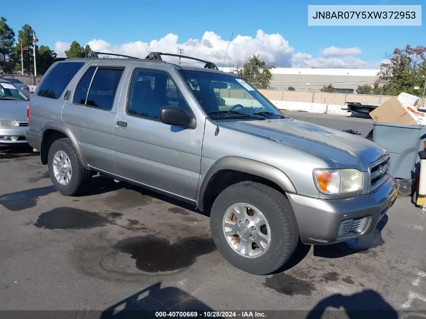 1999 Nissan Pathfinder Le/Se/Xe VIN: JN8AR07Y5XW372953 Lot: 40700669