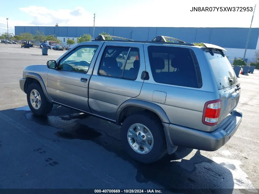 1999 Nissan Pathfinder Le/Se/Xe VIN: JN8AR07Y5XW372953 Lot: 40700669