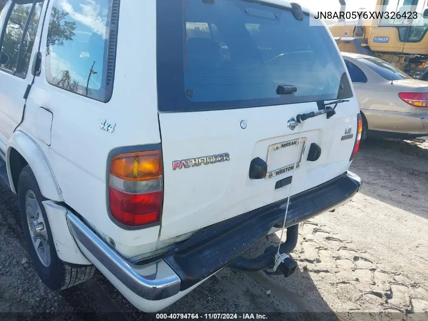 1999 Nissan Pathfinder Le/Se/Xe VIN: JN8AR05Y6XW326423 Lot: 40794764