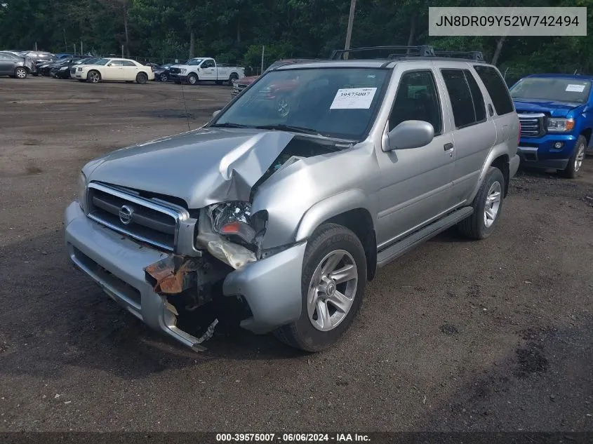 2002 Nissan Pathfinder Le/Se VIN: JN8DR09Y52W742494 Lot: 39575007