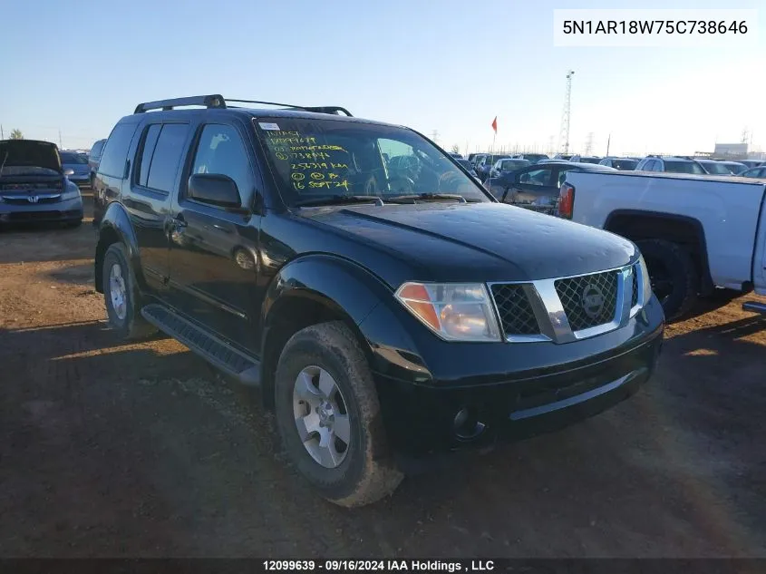 2005 Nissan Pathfinder Le/Se/Xe VIN: 5N1AR18W75C738646 Lot: 12099639