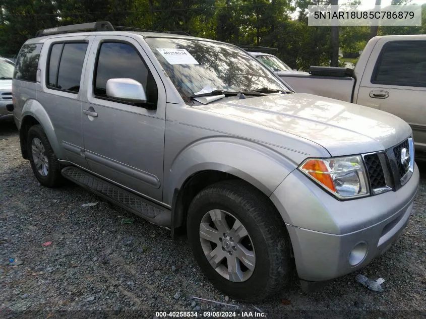 5N1AR18U85C786879 2005 Nissan Pathfinder Le