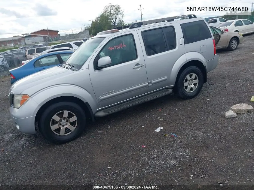 2005 Nissan Pathfinder Se Off-Road VIN: 5N1AR18W45C744680 Lot: 40475186