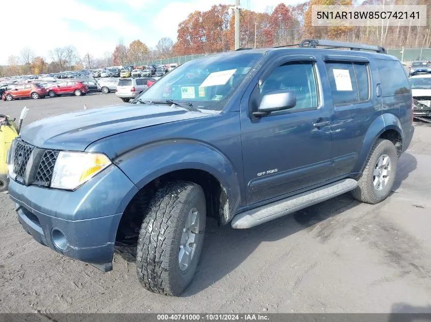 2005 Nissan Pathfinder Se Off-Road VIN: 5N1AR18W85C742141 Lot: 40741000