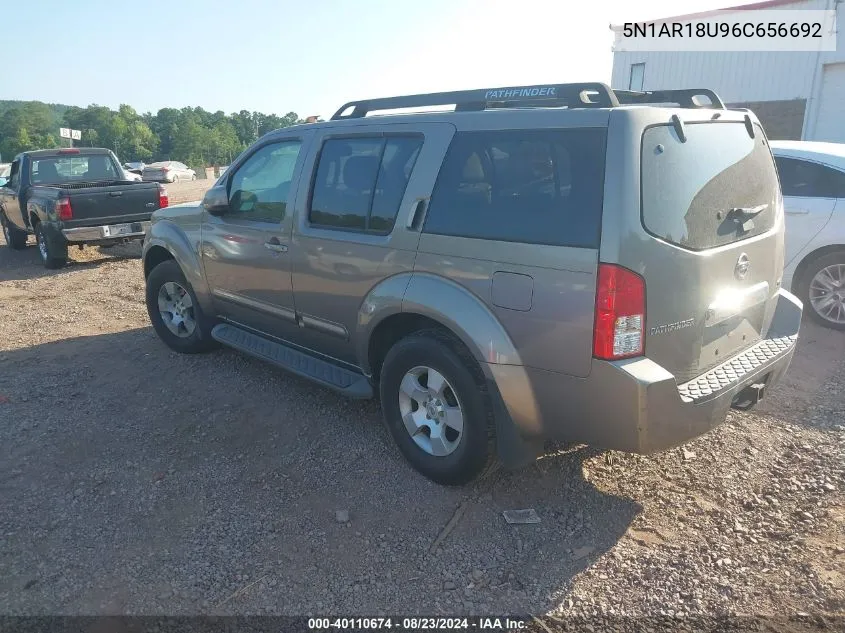 2006 Nissan Pathfinder Se VIN: 5N1AR18U96C656692 Lot: 40110674