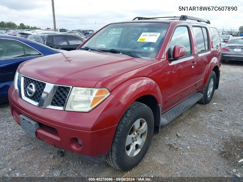 2007 Nissan Pathfinder Se VIN: 5N1AR18W67C607890 Lot: 40278096