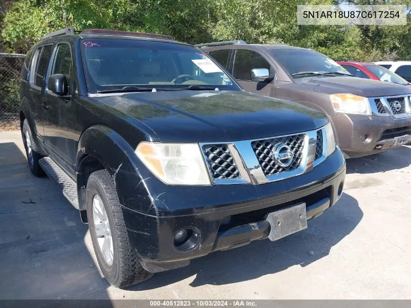 2007 Nissan Pathfinder Le VIN: 5N1AR18U87C617254 Lot: 40512823