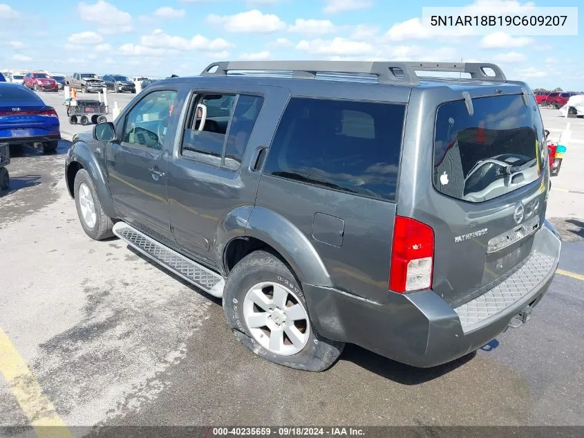 2009 Nissan Pathfinder Se VIN: 5N1AR18B19C609207 Lot: 40235659