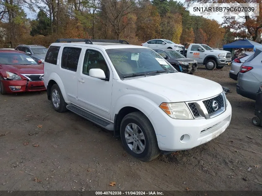 2009 Nissan Pathfinder Se VIN: 5N1AR18B79C607039 Lot: 40762038