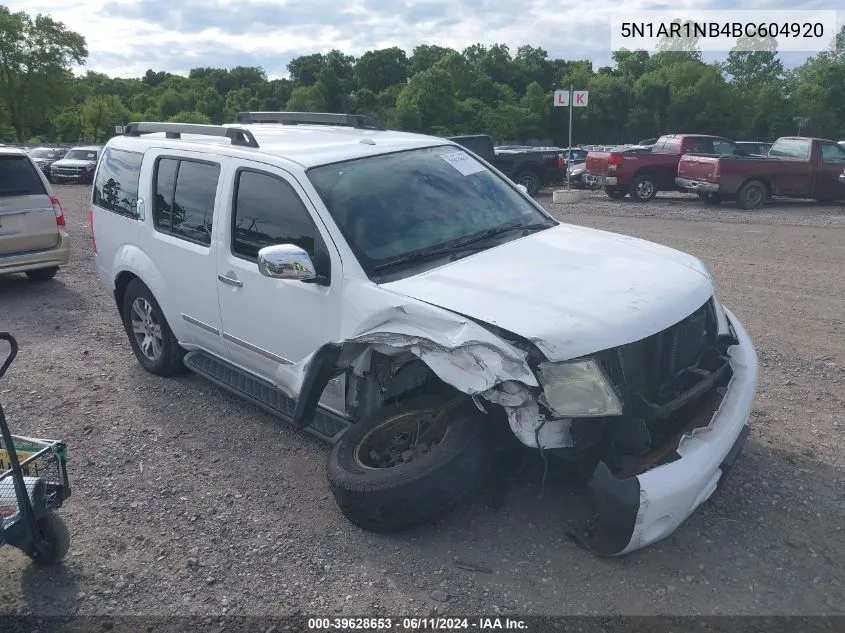 5N1AR1NB4BC604920 2011 Nissan Pathfinder Silver