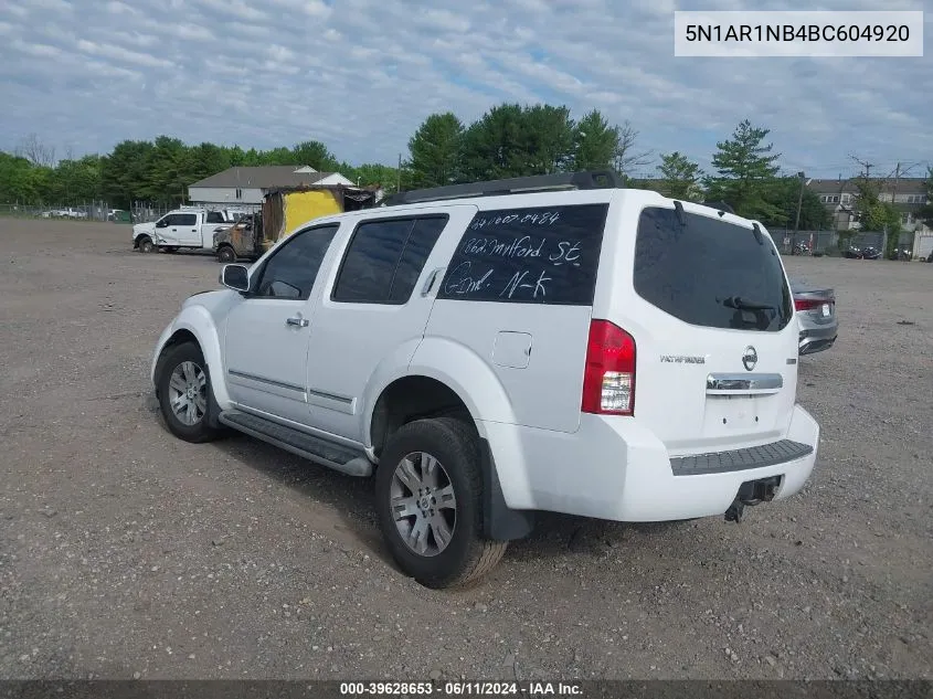 5N1AR1NB4BC604920 2011 Nissan Pathfinder Silver