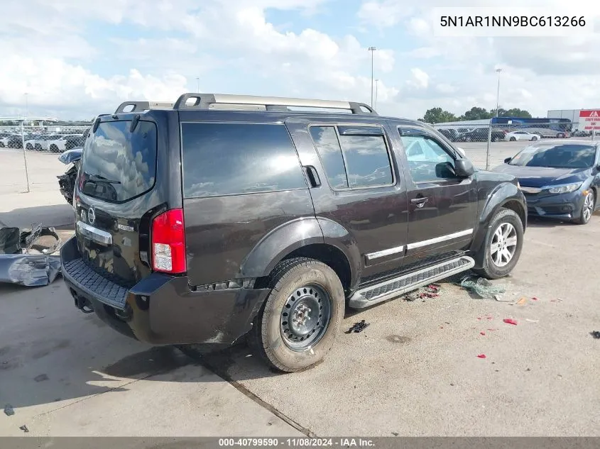 2011 Nissan Pathfinder Silver VIN: 5N1AR1NN9BC613266 Lot: 40799590