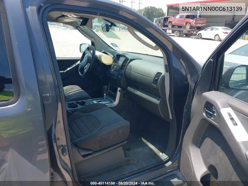 5N1AR1NN0CC613139 2012 Nissan Pathfinder Sv