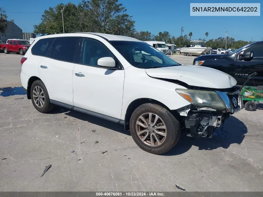 2013 Nissan Pathfinder S VIN: 5N1AR2MN4DC642202 Lot: 40676081