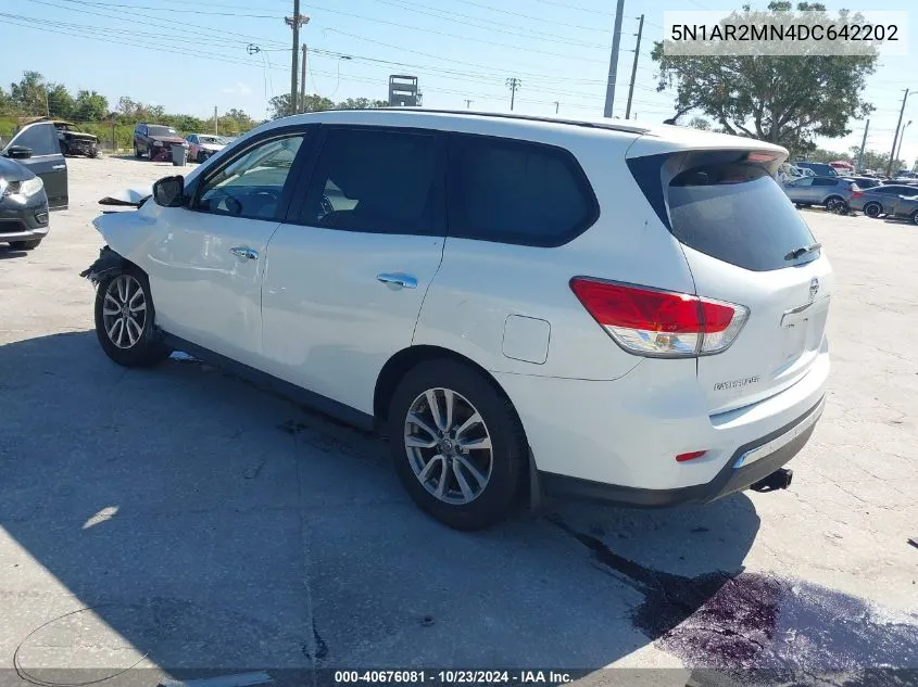 2013 Nissan Pathfinder S VIN: 5N1AR2MN4DC642202 Lot: 40676081