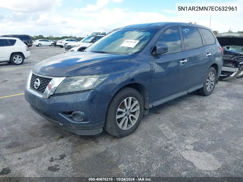 2014 Nissan Pathfinder S VIN: 5N1AR2MN7EC632961 Lot: 40676210