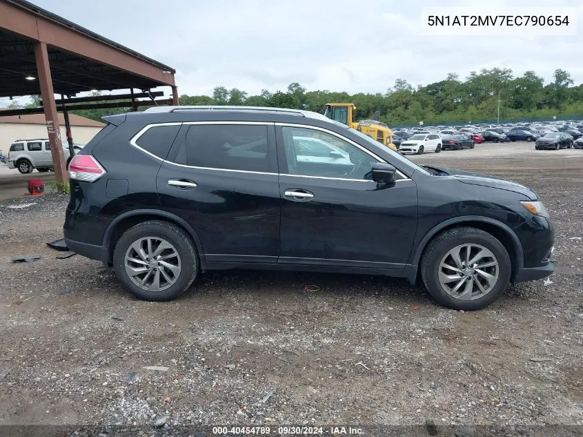 2014 Nissan Rogue S/Sl/Sv VIN: 5N1AT2MV7EC790654 Lot: 40454789