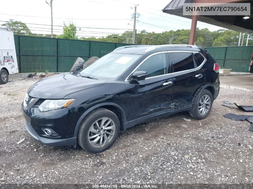 2014 Nissan Rogue S/Sl/Sv VIN: 5N1AT2MV7EC790654 Lot: 40454789