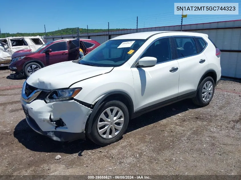 2016 Nissan Rogue S/Sl/Sv VIN: 5N1AT2MT5GC744323 Lot: 39555621