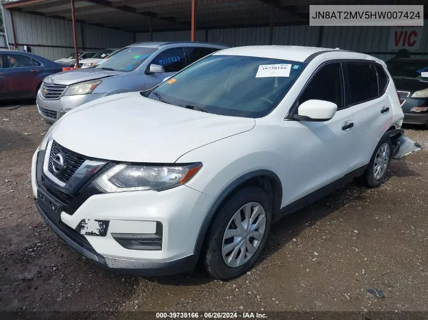 2017 Nissan Rogue S VIN: JN8AT2MV5HW007424 Lot: 39738166